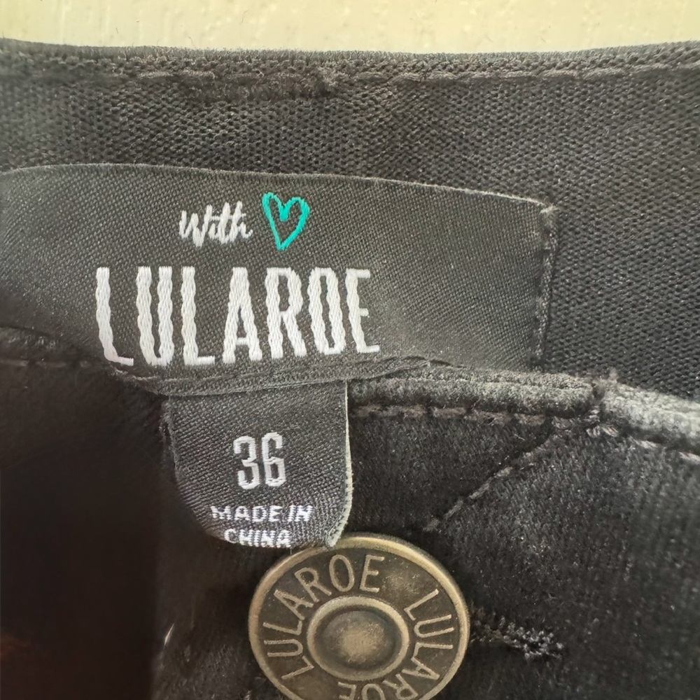 1 pair women’s LuLaRoe jeans - Picture 2 of 3